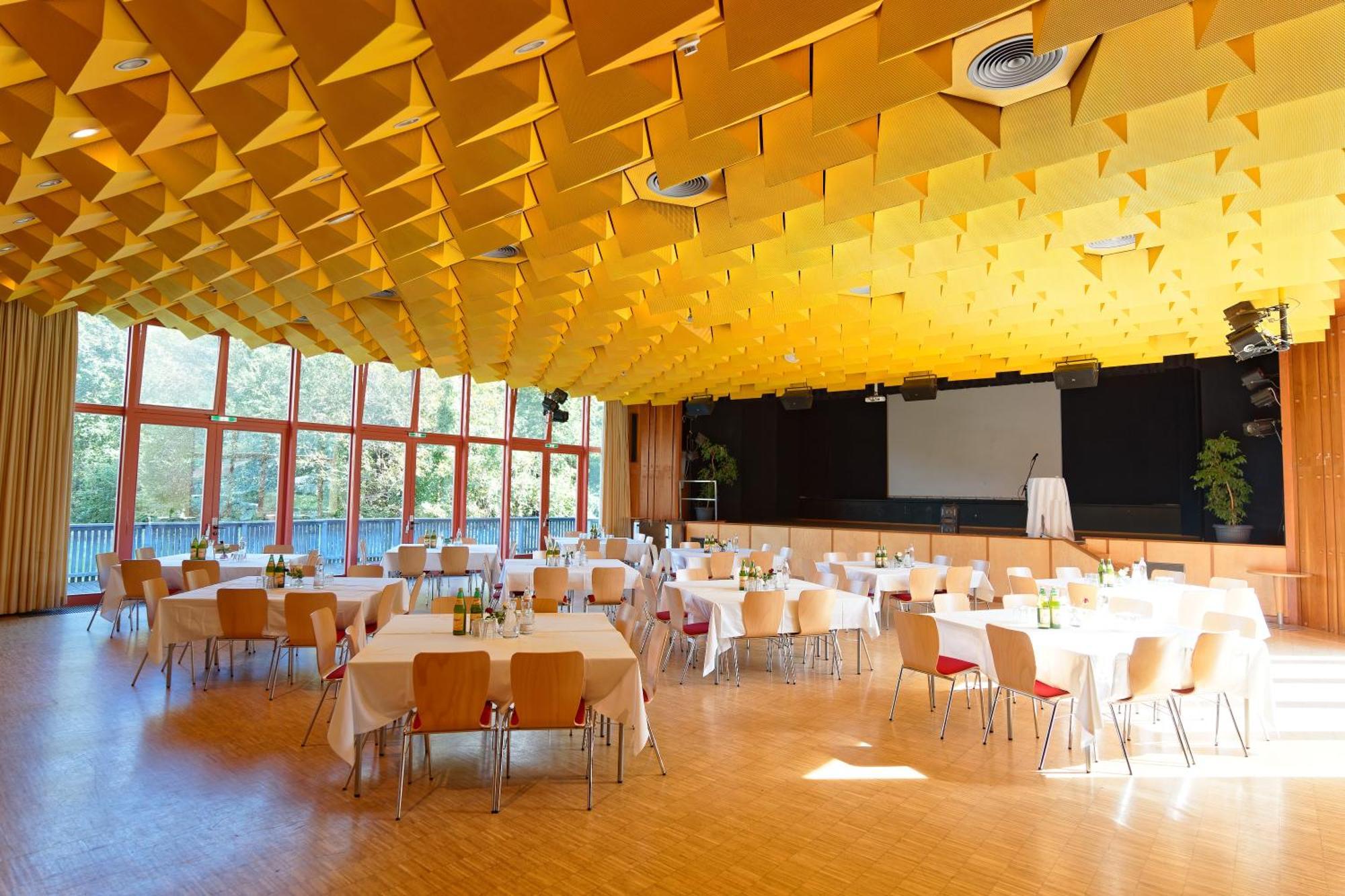 Jugend- Und Familiengastehaus Cap Worth Ostello Velden am Wörthersee Esterno foto