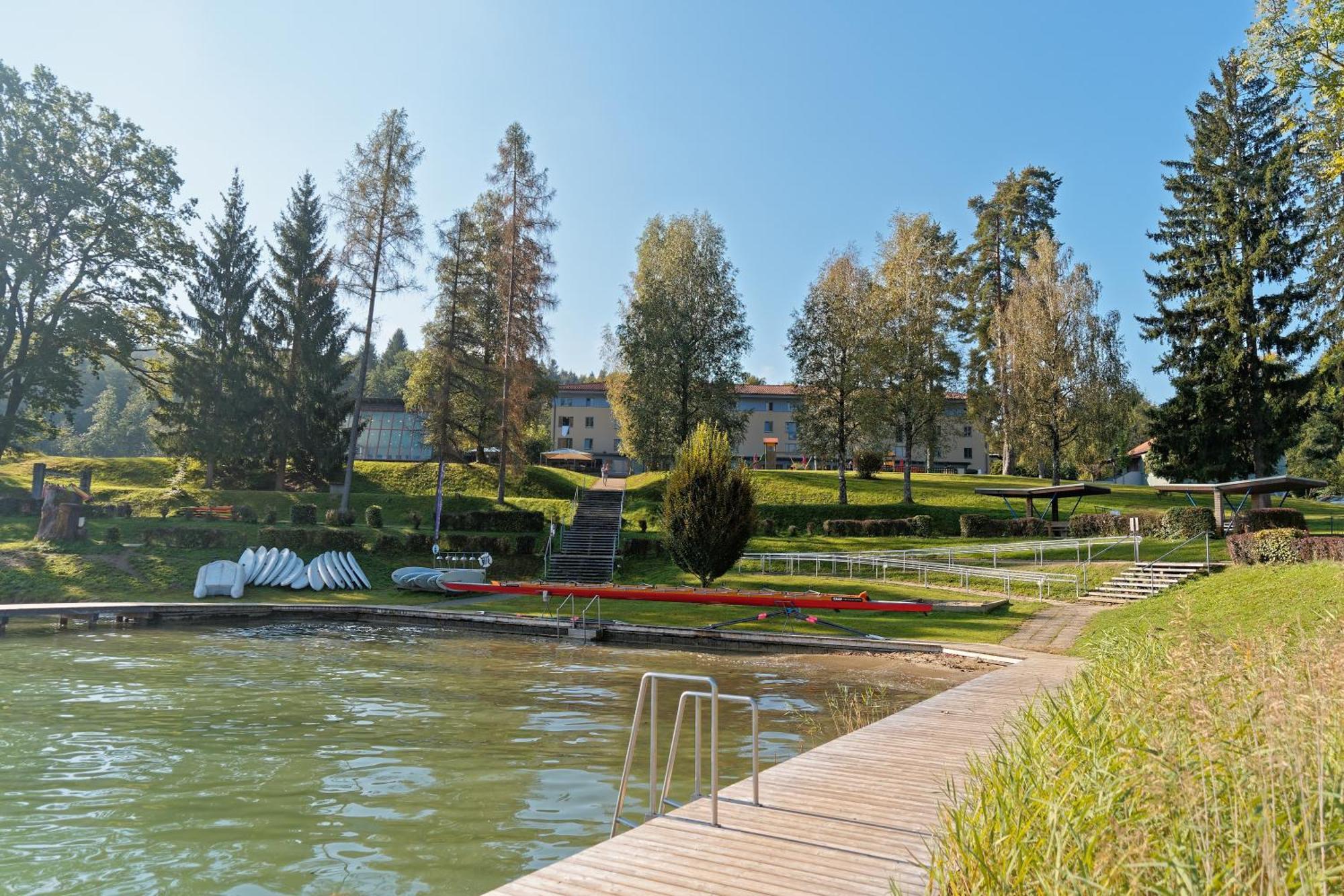 Jugend- Und Familiengastehaus Cap Worth Ostello Velden am Wörthersee Esterno foto