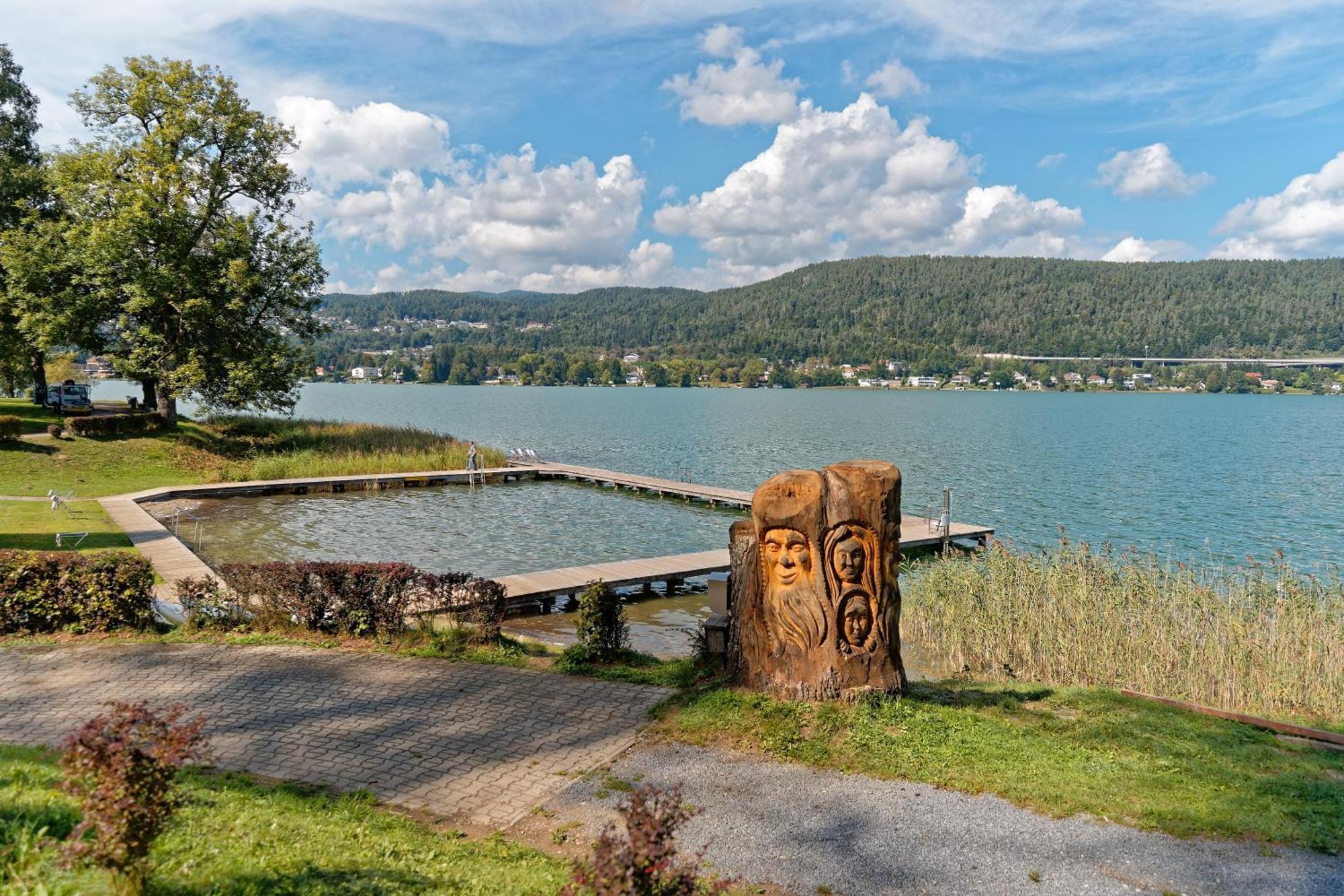 Jugend- Und Familiengastehaus Cap Worth Ostello Velden am Wörthersee Esterno foto