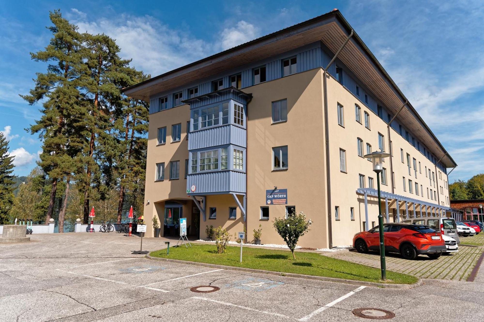 Jugend- Und Familiengastehaus Cap Worth Ostello Velden am Wörthersee Esterno foto